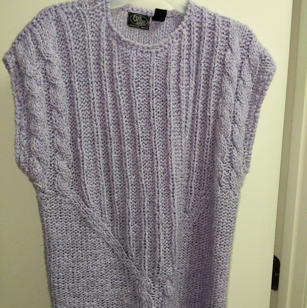 Pullover Vest